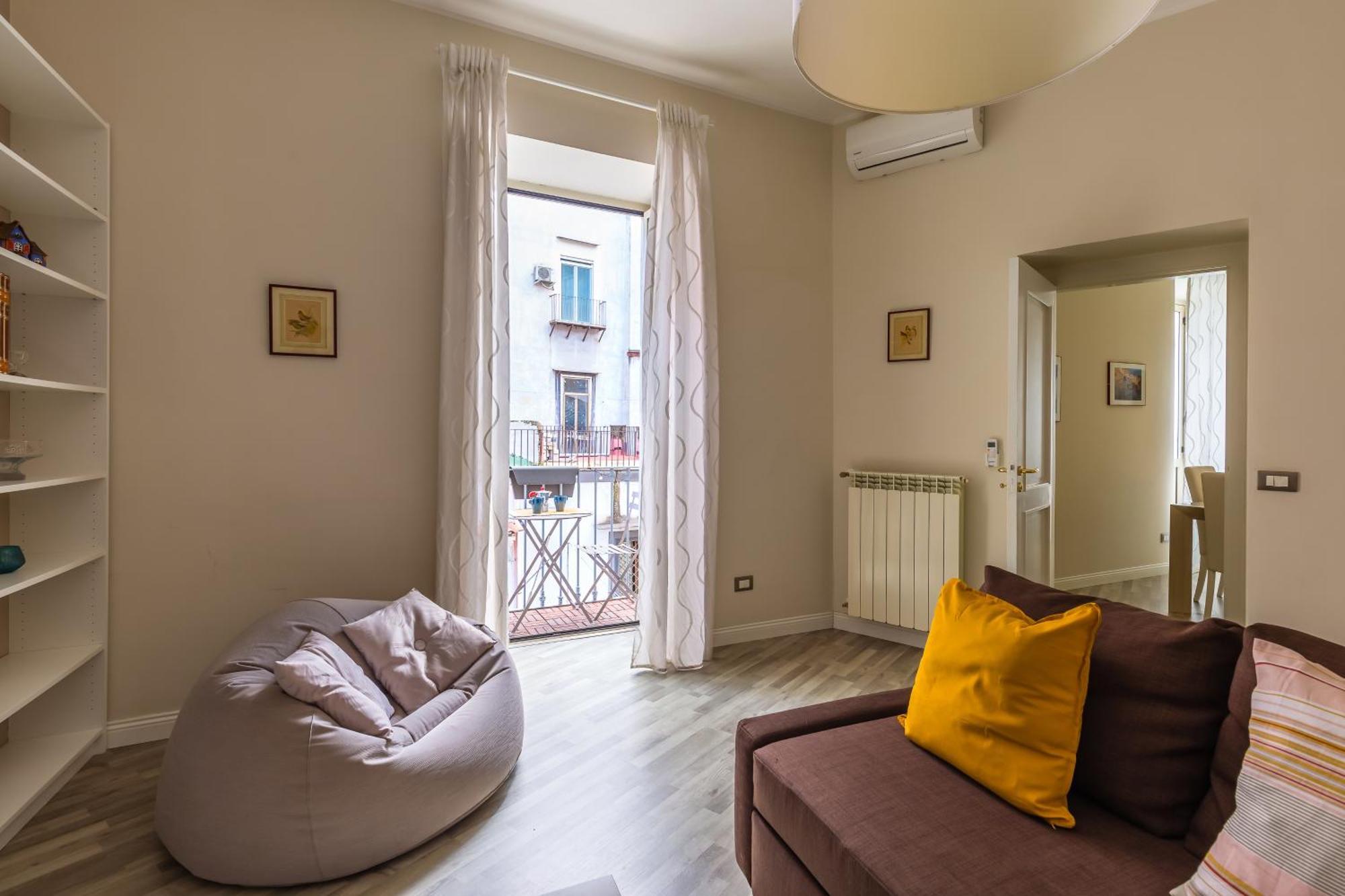 Napoli Heartbeat By Napoliapartments Екстер'єр фото