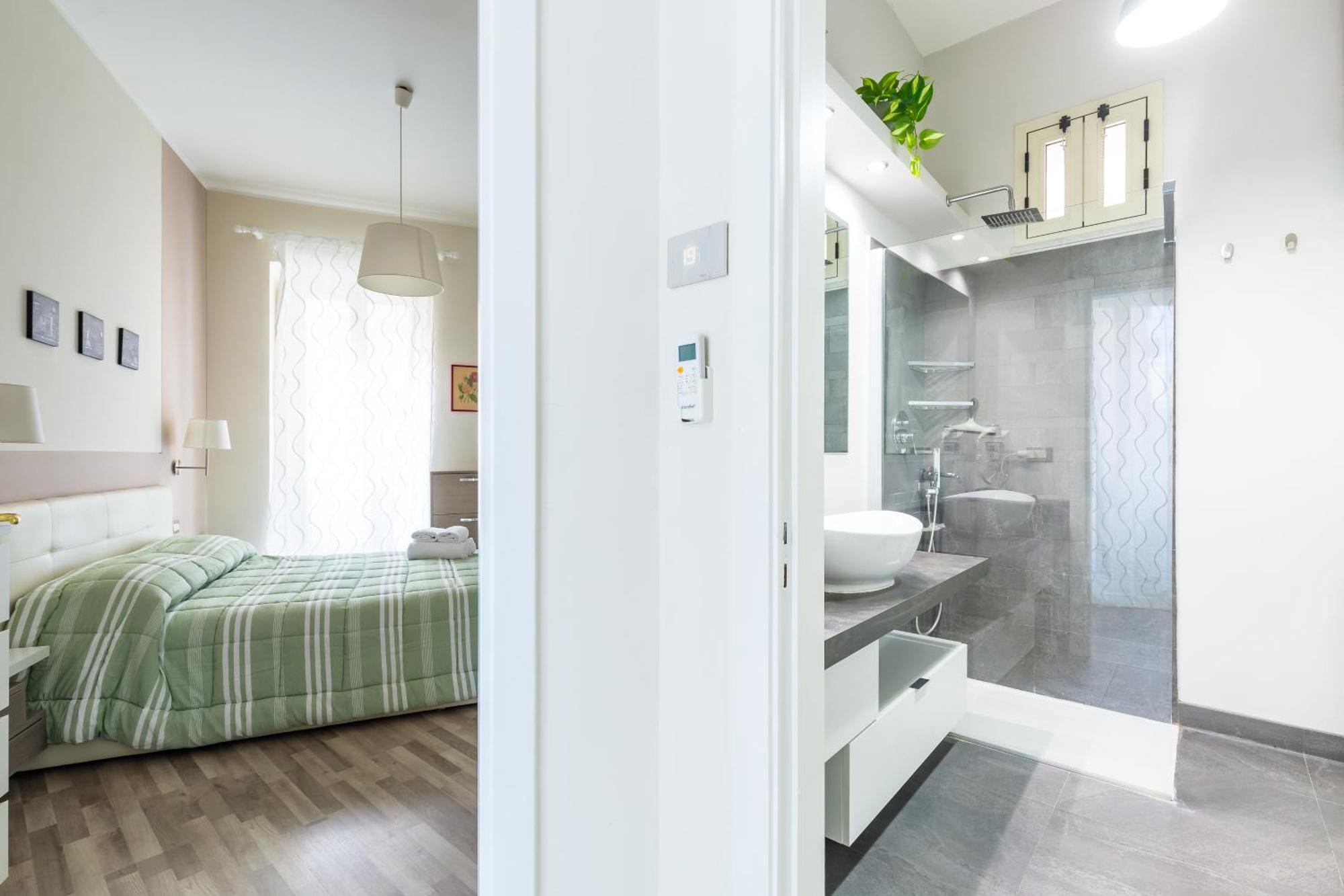 Napoli Heartbeat By Napoliapartments Екстер'єр фото